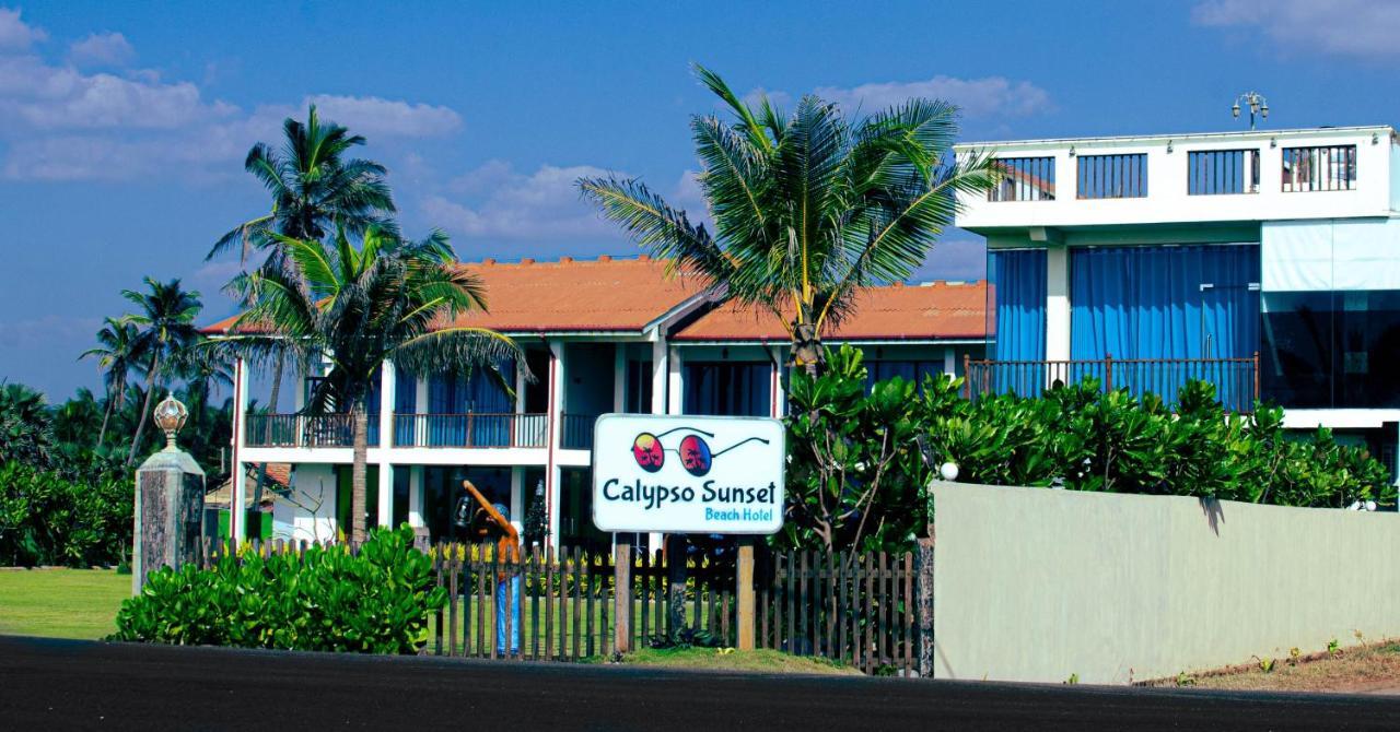 Calypso Sunset Hotel Iranawila Exterior photo